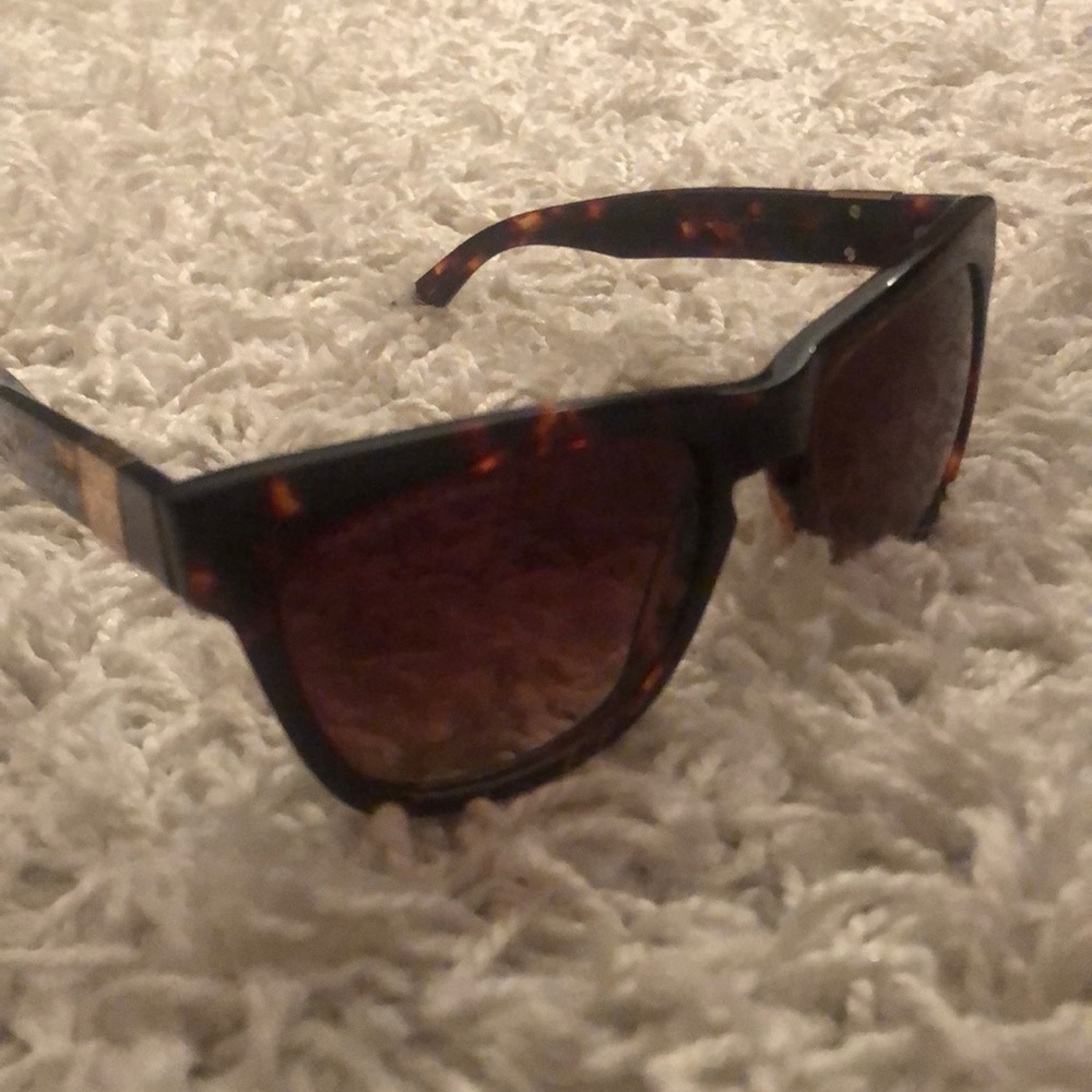 Cool sun glasses